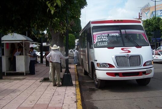 Aumenta a 12 pesos la tarifa del transporte público en Michoacán