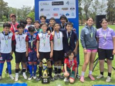 Atlas Degollado conquista la categoría Infantil de la Soccer Cup LP Atlas Degollado venció 2-0 a Mario’s Pizza y se coronó campeón Infantil 2013-2014 de la Soccer Cup LP.
