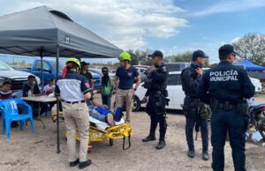 Motociclista resulta lesionado tras aparatosa caída cerca de la presa de Ticuitaco