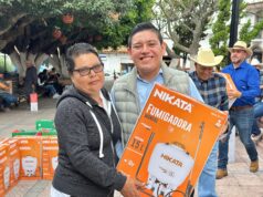 Entrega Gobierno de Churintzio 100 fumigadoras a productores del municipio