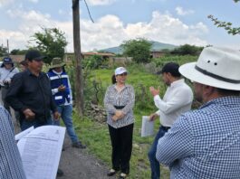 Melba Albavera concreta proyecto de agua potable para Los Guajes