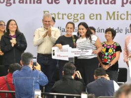 Bedolla y Sheinbaum proyectan entrega de 83 mil viviendas en Michoacán