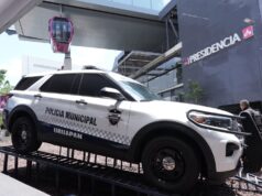 Entrega Bedolla patrullas de última generación para reforzar la seguridad en Uruapan