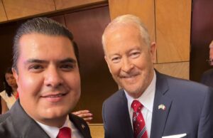 Rigoberto Romero asiste como invitado a celebración de la Independencia de Estados Unidos