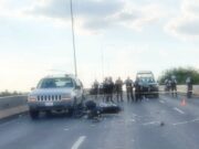 Muere mujer y resultan lesionados un hombre y un bebé tras accidente en León