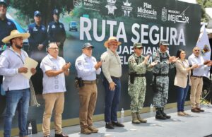 Bedolla pone en marcha corredor seguro en carretera Los Reyes-Jacona
