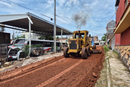 AVANZA OBRA DE LA AVENIDA SÓSTENES ROCHA Y SE HABILITAN VÍAS ALTERNAS