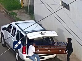 Hallan cadáver dentro de un ataúd abandonado en Uruapan