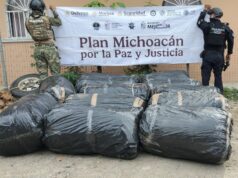 SSP y Marina aseguran camioneta con casi media tonelada de marihuana en Lázaro Cárdenas