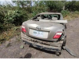 Familia sufre volcadura en la tramo La Piedad-Pénjamo; muere niño de 4 años